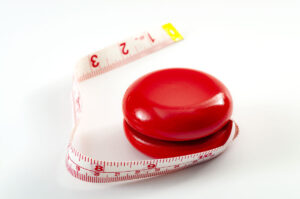 I sacrifici e gli sforzi sono spropositati rispetto ai benefici. Per di più quasi tutte sono attività monotone e molto dispendiose in termini di tempo. Per non parlare del fatto che nessuno ti assiste e rischi pure di farti male! Ecco perchè alla lunga vengono abbandonate dalla maggior parte delle donne. Noia, Tempo e Scarsi risultati danno un colpo mortale alla motivazione e alla possibilità di ottenere gli obiettivi prefissati.